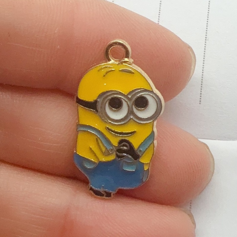 Pendentif en alliage à motif d - Event Party avis et prix